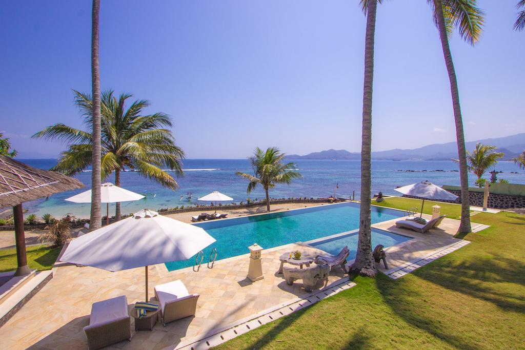Oceanfront Citakara Sari Villas Кандидаса Екстер'єр фото