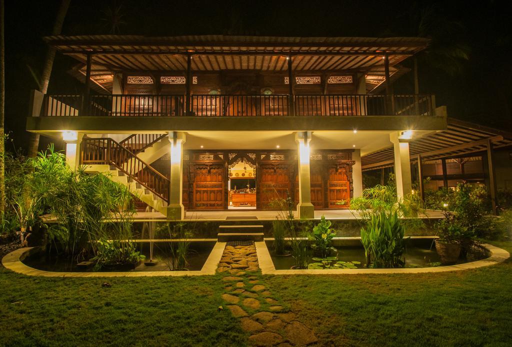 Oceanfront Citakara Sari Villas Кандидаса Екстер'єр фото