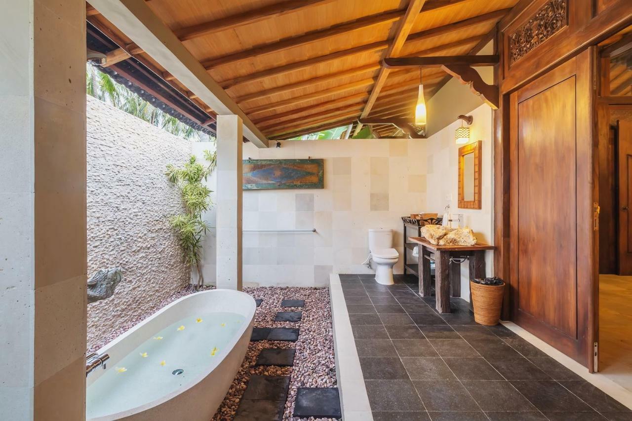 Oceanfront Citakara Sari Villas Кандидаса Екстер'єр фото
